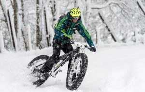 езда на велосипеде в зиму