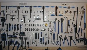 Набор инструментов для ремонта велосипеда