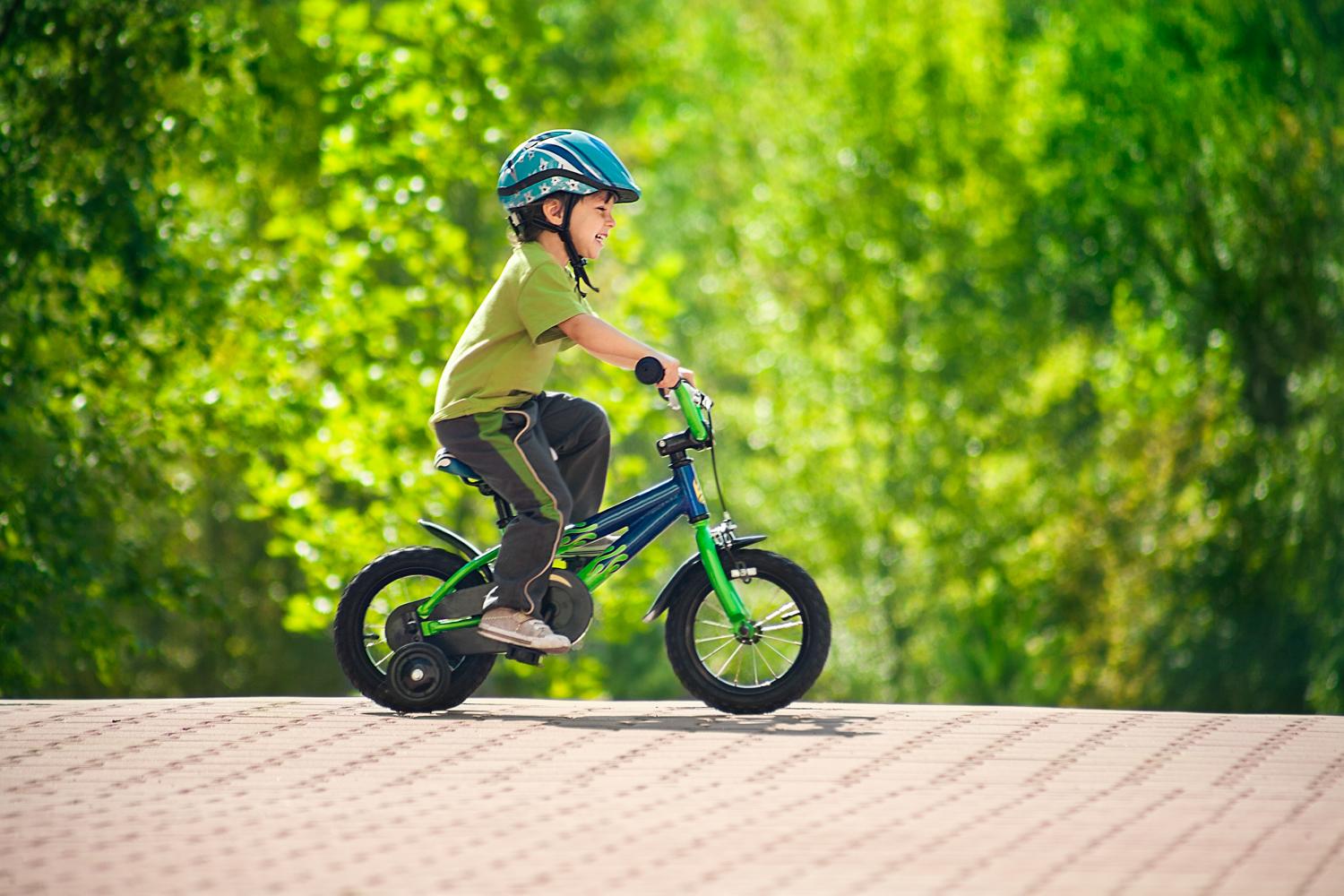  быстро научить ребенка кататься на велосипеде